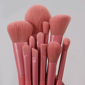 12 Pinceaux de Maquillage Professionnels Synthétiques Véganes de Haute Qualité pour Poudre de Contour, Ombre à Paupières et Correcteur, OEM en Gros - Product Image 2