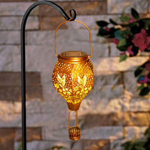 Farol Solar con Diseño de Colibrí, Decoración Colgante para Jardín Exterior, Luz LED, Artesanía de Hierro con Energía Solar - Product Image 1