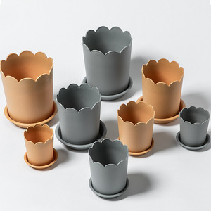Maceta <span class=keywords><strong>de</strong></span> Plástico P502 con Pétalos, Moderna y Minimalista, <span class=keywords><strong>para</strong></span> Plantas <span class=keywords><strong>de</strong></span> Oficina, Bandeja Creativa Compacta <span class=keywords><strong>para</strong></span> Uso en Interiores - Product Image 1
