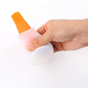 Hot Sale Barbecue Baking Pastry Oil Honey Wine Sauce Silicone <strong>Bottle</strong> <strong>Brush</strong> with Dispenser - Product Image 6