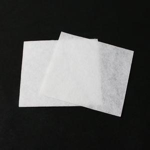 ผ้าโพลีโพรพิลีนแบบไม่ทอ เจาะรูด้วยเข็ม ระบายอากาศได้ดี เป็นมิตรกับสิ่งแวดล้อม กันน้ำ แบบม้วน สำหรับทำหน้ากาก - Product Image 2