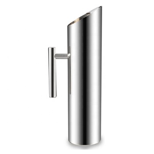 <span class=keywords><strong>Pichet</strong></span> d'eau épaissi antirouille à Silhouette mince en <span class=keywords><strong>acier</strong></span> <span class=keywords><strong>inoxydable</strong></span> 304, cadeau de pendaison de crémaillère - Product Image 1