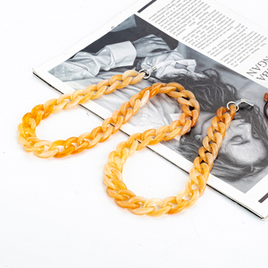 2024 à la mode grand plat acrylique acétate collier visage masquage <span class=keywords><strong>lunettes</strong></span> de soleil chaîne <span class=keywords><strong>lunettes</strong></span> chaîne de <span class=keywords><strong>lunettes</strong></span> pour <span class=keywords><strong>lunettes</strong></span> - Product Image 4