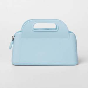 Bolsa de maquillaje de mano a la moda impermeable personalizada con cierre de cremallera fábrica al por mayor MINI bolsa de inodoro de almacenamiento de silicona - Product Image 1