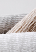 Chaussettes basses de sport pour femmes, en coton pur, anti-transpiration, anti-odeur, respirantes, antibactériennes, séchage rapide, noires et blanches