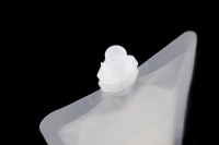 Vente en gros de boisson jetable en plastique sac d'emballage debout transparent liquide avec bec pour lait boisson thé jus eau
