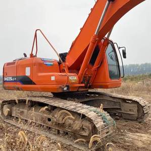 Excavatrice sur chenilles Doosan DH225LC-7 d'occasion, 22 tonnes, excellente et stable, avec moteur, boîte de vitesses, pompe et PLC - Économique, à vendre - Product Image 4