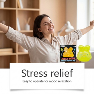 Jouet Squishy en Gelée, Lapin Simulé Mignon et Ludique, Jouet Anti-Stress en TPR avec Option Logo Personnalisé - Product Image 2