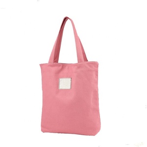 Wholesale High Quality Women Fashion Letter Pattern <b>Canvas</b> <b>Tote</b> Bags with Zipper Closure and Custom Printed Logo - Product Image 2
