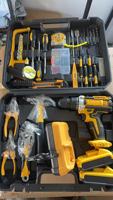 Perceuse à percussion sans fil OEM, ensemble de perceuses électriques portables multifonctions, kit d'outils de tournevis électrique avec 118/60 accessoires