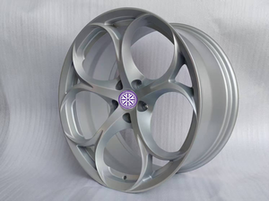 Nouvelles jantes en alliage d'aluminium forgé personnalisées à quatre feuilles de trèfle, 1 pièce, 5*114.3, garantie de 3 ans, ajustement parfait pour <span class=keywords><strong>Alfa</strong></span> <span class=keywords><strong>Romeo</strong></span> Passenger - Product Image 2