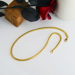 สร้อยคอแฟชั่นสแตนเลสสตีล 316L ชุบทอง 14K 18K แบบโซ่แบนลายก้างปลาและลายงู สำหรับผู้หญิงและผู้ชาย ขายส่ง - Product Image 4