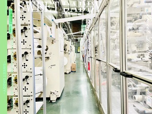 Tùy Chỉnh 2000Ml Chăm Sóc Sức Khỏe Dành Cho Người Lớn Nhựa Đào Tạo Quần Thương Hiệu Tư Nhân Không Kiểm Soát Chăm Sóc Cho Người Cao Tuổi Tã - Product Image 5