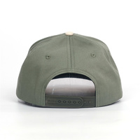 Casquette structurée 5 panneaux de haute qualité avec patch en cuir personnalisé et visière incurvée en tissu de coton
