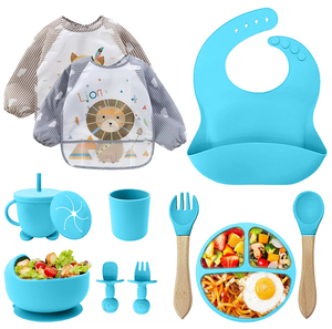 Ensemble d'alimentation pour bébé en silicone personnalisé OEM, assiette et <span class=keywords><strong>bol</strong></span> à ventouse divisés pour tout-petit, vente en gros d'usine BSCI ISO9001 sans BPA - Product Image 1