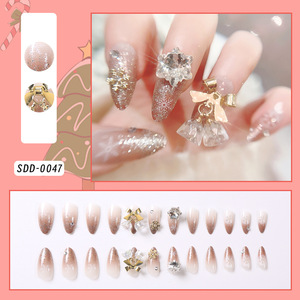 24 Uds <span class=keywords><strong>uñas</strong></span> postizas navideñas con lazo mariposa diamantes de imitación decorados prensa cuadrada corta en las <span class=keywords><strong>uñas</strong></span> DIY puntas de manicura falsas francesas - Product Image 3
