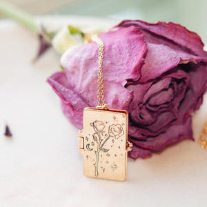 Collana floreale personalizzata in acciaio inossidabile collana <span class=keywords><strong>mamma</strong></span> gioielli <span class=keywords><strong>regalo</strong></span> <span class=keywords><strong>personalizzato</strong></span> rettangolo quadrato ciondolo collana <span class=keywords><strong>mamma</strong></span> in oro - Product Image 2