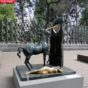 Outdoor Tuin Levensgrote Dali Standbeeld Bronzen Eenhoorn Sculptuur