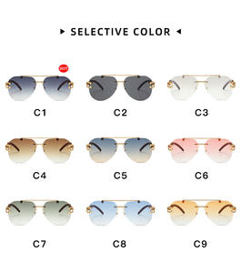 0604 Gafas de Sol Cuadradas de Diseño con Logotipo Personalizado, Montura Metálica sin Aro, con Aspecto de Madera, para Mujer, Color Azul - Product Image 3