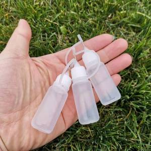 5/10/15/20/30/50/60/100/120ML Nhựa Có Thể Ép Tip Applicator Chai Keo Dropper Chai Với Kim Loại Tip Caps - Product Image 5