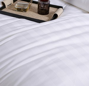 3-piece Factory Direct High Quality 100% Polyester Microfiber <strong>Duvet</strong> Cover Set with Pillowcase Comforter Bedding for Home Use - Product Image 3