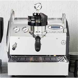 Machine à café Lamarzocco GS3 MP AV 3,5 L en acier inoxydable semi-automatique avec contrôle de la température - Product Image 1