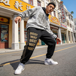 Pantaloni Sportivi Larghi <span class=keywords><strong>da</strong></span> <span class=keywords><strong>Uomo</strong></span> Stile Hip Hop con Logo Personalizzato Stampato per Streetwear - Produzione di Alta Qualità - Product Image 4