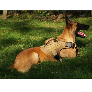Harnais pour <span class=keywords><strong>chien</strong></span> <span class=keywords><strong>K9</strong></span> de marque privée à usage intensif sans traction pour animaux de compagnie Harnais pour <span class=keywords><strong>sac</strong></span> à <span class=keywords><strong>dos</strong></span> avec collier en plomb Ensemble de laisse Harnais tactique pour <span class=keywords><strong>chien</strong></span> - Product Image 4