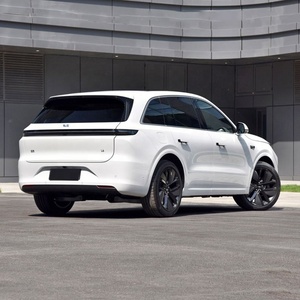 2025 Lixiang Li L6 MAX L7 ULTRA Véhicule hybride rechargeable pour adultes, autonomie étendue, voiture électrique de luxe, prévente, quatre roues motrices, Li Auto - Product Image 4