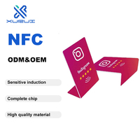 Support de signalisation NFC RFID en acrylique personnalisé avec puce encodée pour avis Google, idéal pour la réputation des restaurants et des commerces (vente en gros)