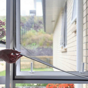 Zanzariera Magnetica Autoadesiva Fai-da-Te per Finestre, Rete Anti-insetti in Fibra di Vetro per Soggiorno Moderno - Product Image 1