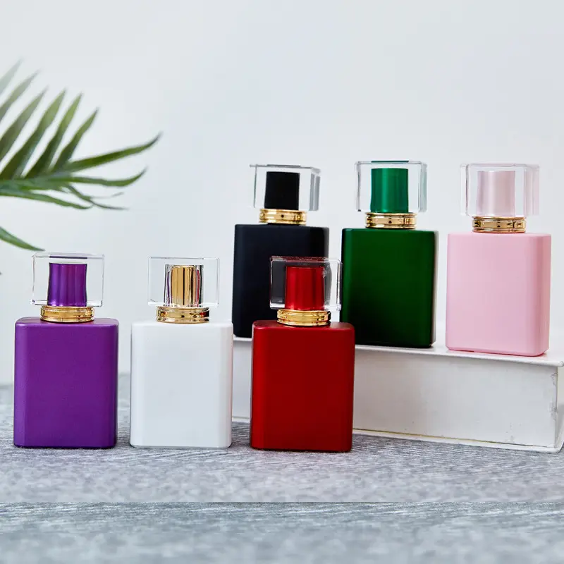 30Ml 50Ml Kleurrijke Fles Kleine Vrouwen Klassieke Verpakking Lege Glas Parfum Fles Voor Verkoop