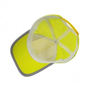 Gorra de Béisbol Verde Fluorescente, Color Brillante, Ajustable con Cierre a Presión - Product Image 2