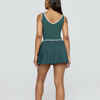 Robe de tennis de couleur contrastée vert forêt robe plissée une pièce entraînement tennis vêtements de golf