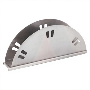 Porte-serviettes en acier inoxydable en forme de D avec découpes pour une utilisation en cuisine - Product Image 1