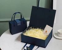 Boîte cadeau rigide en carton gris recyclable personnalisée pour chaussures, chaussettes et fourrures avec fermeture magnétique et emballage en carton professionnel