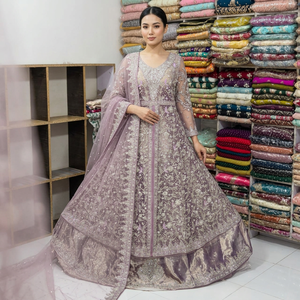 Vestido de novia reversible de longitud completa con bordado de lavanda y materiales reciclados, estilo Lehenga Choli, de Fashionista International - Product Image 1