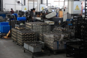 Motor Reducer NMRV090 Ratio 1:15 With Motor 4kW/1500 High Torque Output Delivers 242-766Nm for Heavy-duty Applications. <b>Worm</b> Gea - Product Image 1