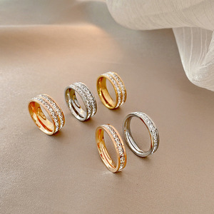 Bague Éternité Tendance en Acier Inoxydable Plaqué Or 18K avec Double Rangée de Zircons Cubiques – Cadeau d'Anniversaire de Mariage - Product Image 1