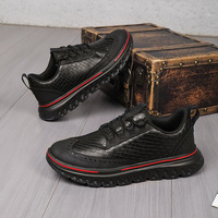 Sepatu Olahraga Pria Model Sporty, Tali, Kasual, Bernapas, Ringan, Ukuran Besar, Tren Fashion, dengan Lapisan Mesh dan Midsole EVA