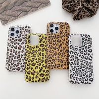 Étui de téléphone portable en cuir PU léopard de luxe personnalisé pour iPhone nouveau design de couverture de luxe pour téléphones mobiles