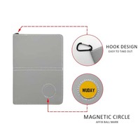 Logo personnalisé Accessoire de golf portable pour l'extérieur Support de carte de pointage de golf en cuir étanche Livre de mesure de golf à vendre