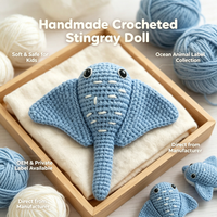 Peluche de raie manta au crochet faite à la main, accessoire de mode quatre saisons, autre accessoire vestimentaire, adorable ornement animal marin, couleur personnalisée