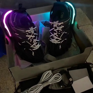 Nuove <span class=keywords><strong>Scarpe</strong></span> Atletiche di Alta Qualità Track 3.0 LED per Uomo e Donna, <span class=keywords><strong>Scarpe</strong></span> <span class=keywords><strong>da</strong></span> Corsa con Fodera in Rete, Stile Retrò Casual alla Moda, Ammortizzanti - Product Image 5