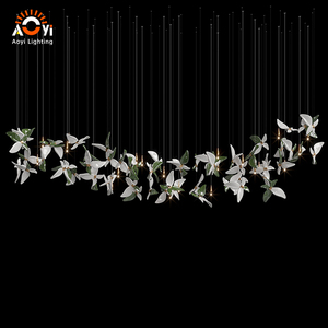 Lustre LED <span class=keywords><strong>en</strong></span> céramique <span class=keywords><strong>blanche</strong></span> à motif floral - Luminaire suspendu d'inspiration naturelle pour escalier, idéal pour villa et atrium d'hôtel - Product Image 5