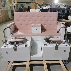 Nouveau luxe rose tufté cuir pied <span class=keywords><strong>Spa</strong></span> pédicure chaises banc Base <span class=keywords><strong>en</strong></span> <span class=keywords><strong>bois</strong></span> Double stations de pédicure <span class=keywords><strong>à</strong></span> <span class=keywords><strong>vendre</strong></span> - Product Image 3