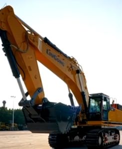 Machinerie de construction routière, excavatrice 978F avec une puissance de 563 kW et un poids de machine de 78 000 à 79 000 kg, excavatrice sur chenilles - Product Image 6