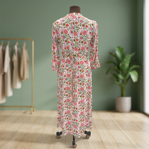 Robe maxi kaftan à col en V et imprimé floral pour femme |   Vêtements légers de style bohème pour la détente et les vacances - Product Image 3