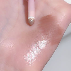 Ménisque stylo ver à soie à double tête eyeliner ver à soie ombre surbrillance crème éclaircissante deux-en-un - Product Image 3