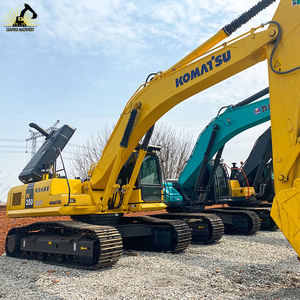 Robusto con cabina cómoda y un funcionamiento suave Excavadora usada Komatsu al por mayor. - Product Image 2